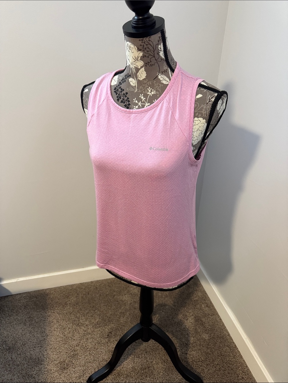 Columbia Light Pink Women's Athletic Tank Top